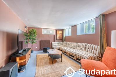 Chambre - 14 m² - 1 pièce