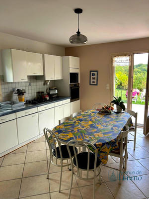 Maison - 169 m² - 7 pièces