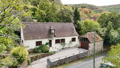 Maison - 110 m² - 7 pièces