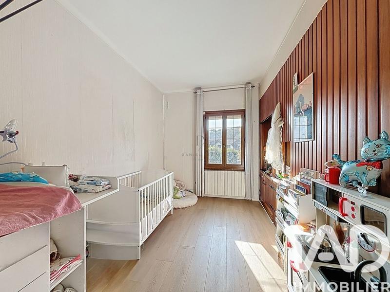 Maison - 80 m² - 5 pièces