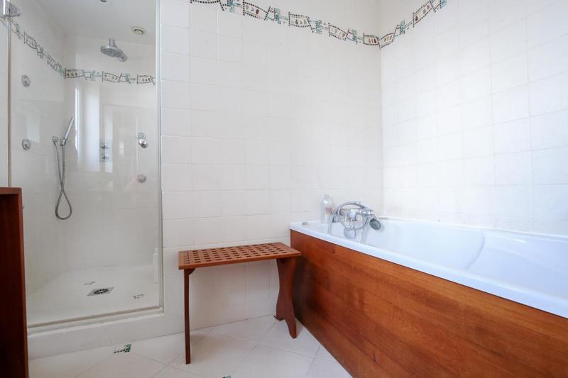 Appartement - 88 m² - 5 pièces