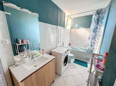 Appartement - 49 m² - 2 pièces