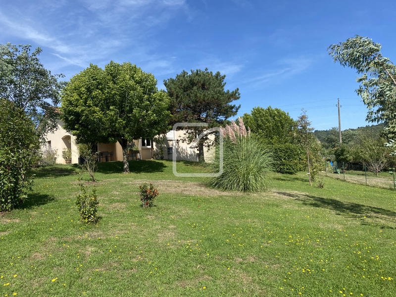 Maison - 114 m² - 6 pièces