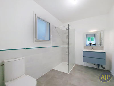 Maison - 104 m² - 6 pièces