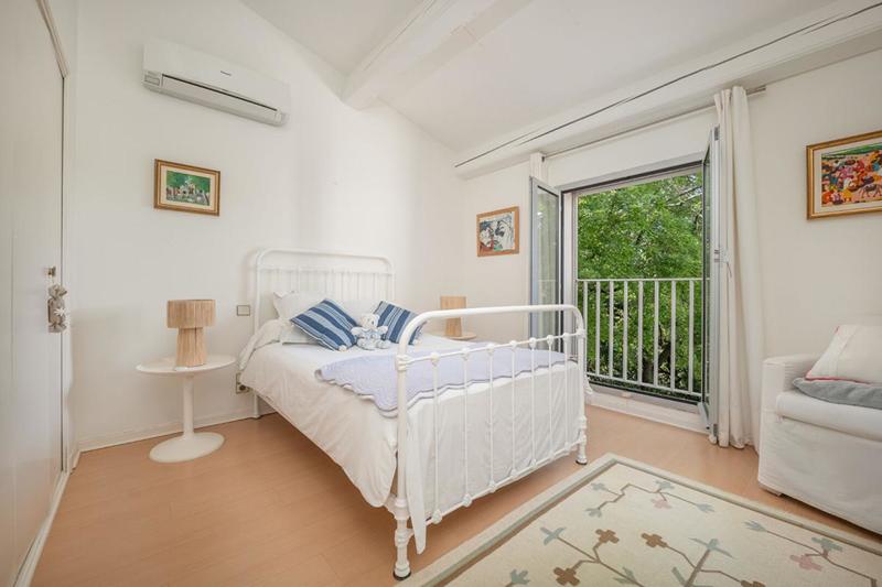 Maison - 182 m² - 5 pièces