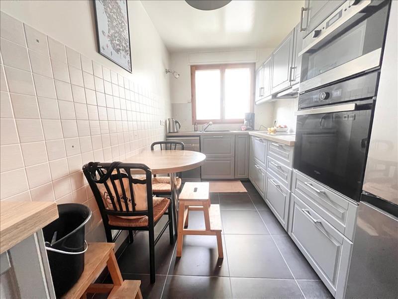 Appartement - 97 m² - 4 pièces