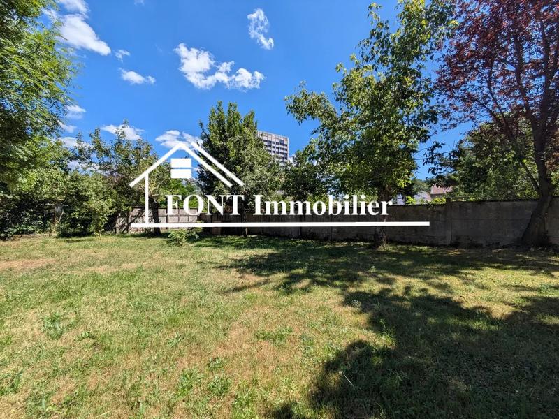 Maison - 121 m² - 6 pièces