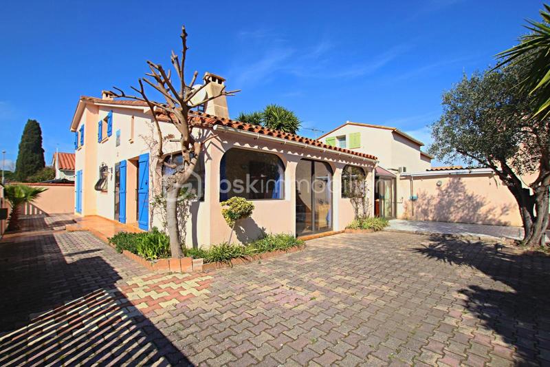 Villa - 93 m² - 5 pièces