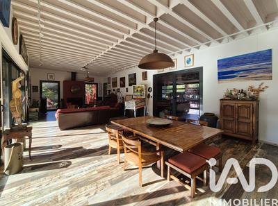 Maison de maîtres - 205 m² - 7 pièces