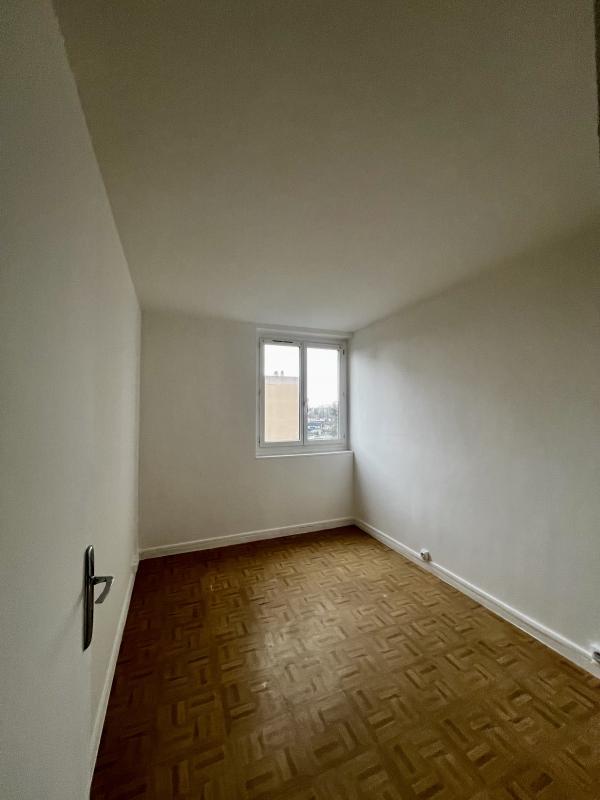 Appartement - 67 m² - 4 pièces
