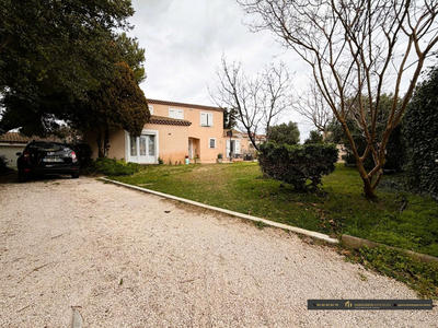 Maison - 160 m² - 5 pièces