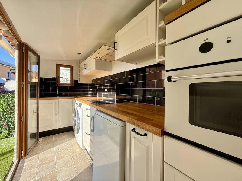 Maison traditionnelle - 102 m² - 5 pièces