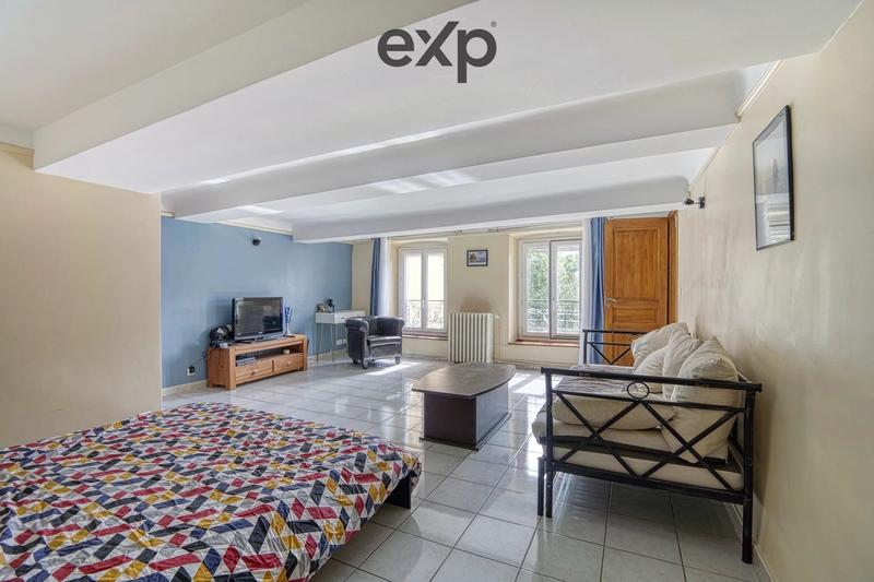 Maison contemporaine - 400 m² - 15 pièces