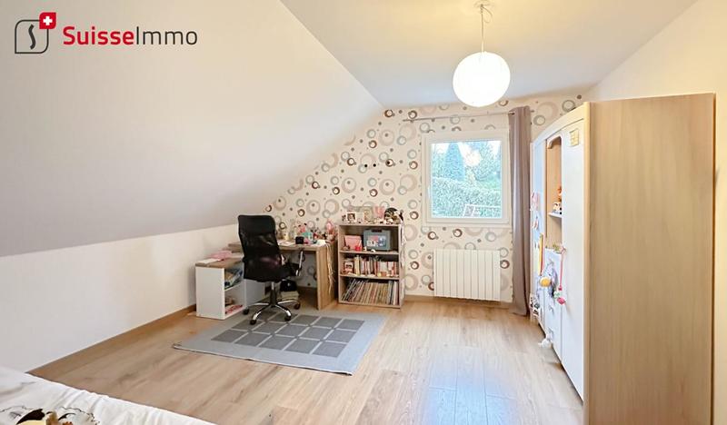 Maison - 208 m² - 7 pièces