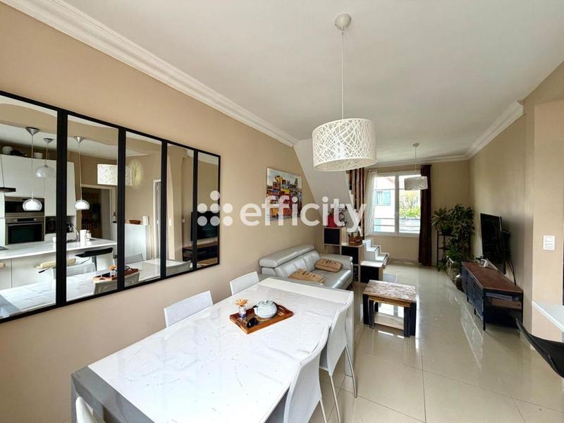 Maison - 106 m² - 5 pièces