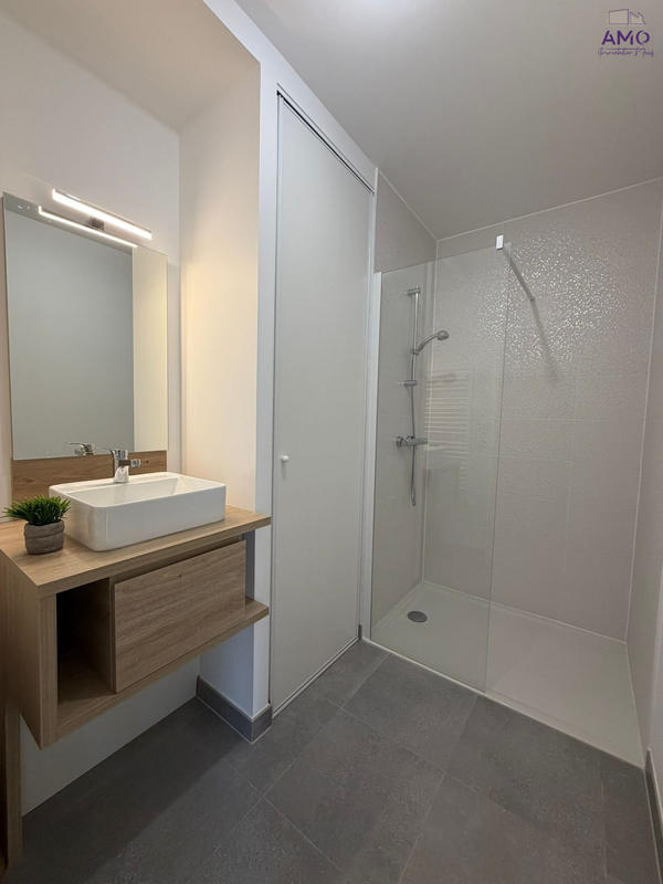 Appartement - 86 m² - 4 pièces