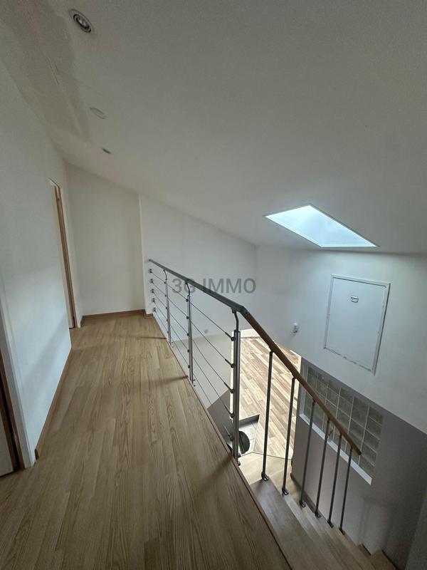 Maison - 190 m² - 7 pièces