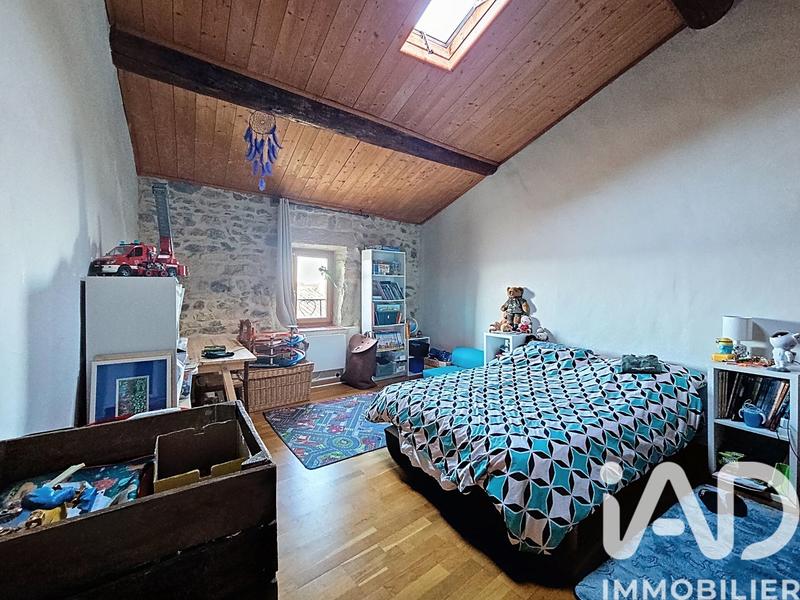 Maison - 161 m² - 5 pièces