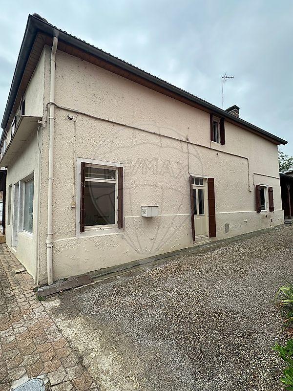 Maison de village - 119 m² - 6 pièces