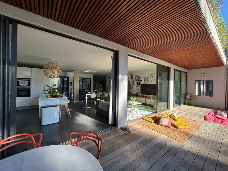 Maison - 160 m² - 4 pièces