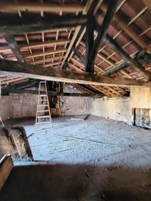 Maison - 180 m² - 5 pièces