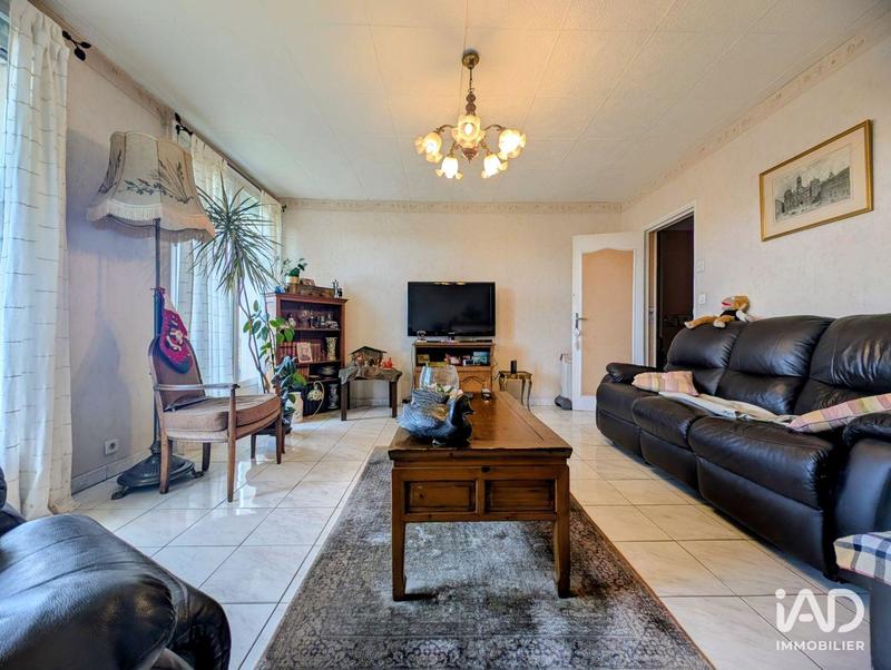 Appartement - 80 m² - 3 pièces