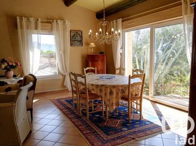 Maison - 143 m² - 5 pièces