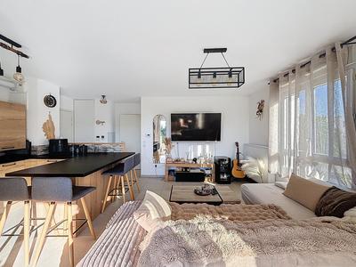 Appartement - 43 m² - 2 pièces