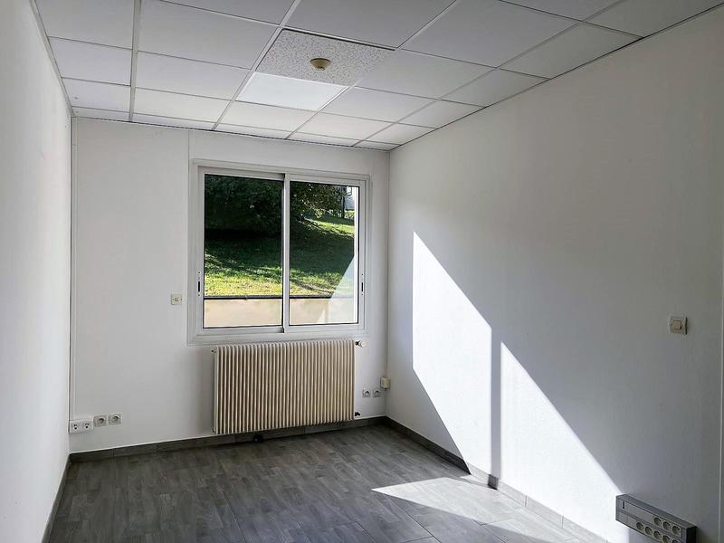 Maison - 198 m² - 8 pièces