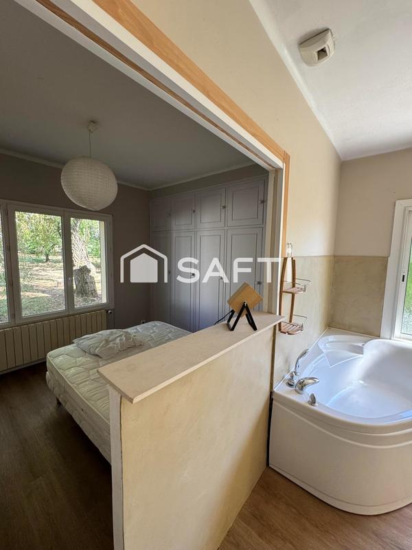 Maison - 138 m² - 8 pièces