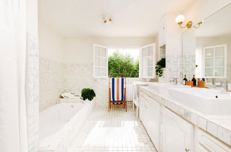 Villa - 260 m² - 8 pièces