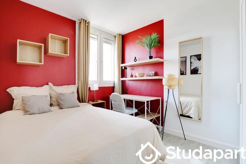 Chambre - 10 m² - 1 pièce