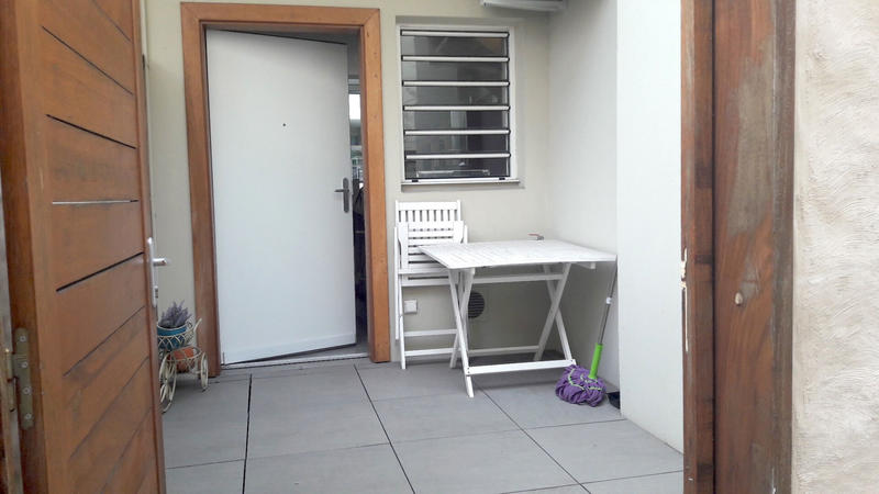 Appartement - 100 m² - 4 pièces