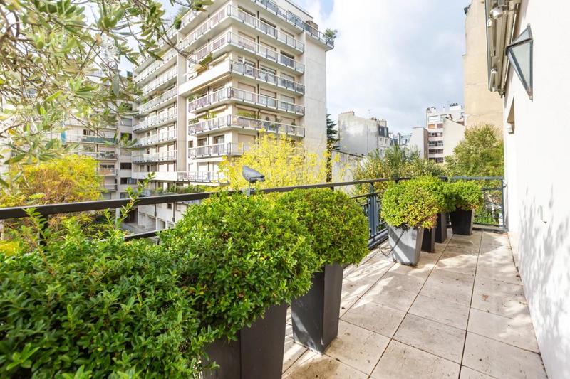 Duplex - 138 m² - 5 pièces