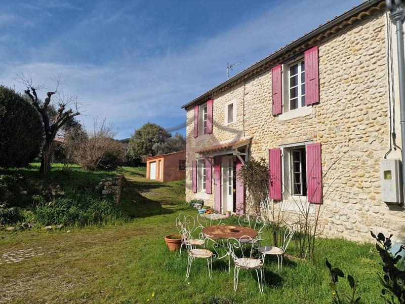 Maison en pierre - 121 m² - 5 pièces