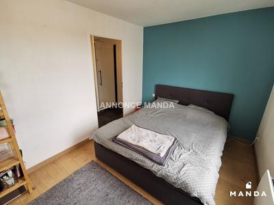 Chambre - 14 m² - 4 pièces