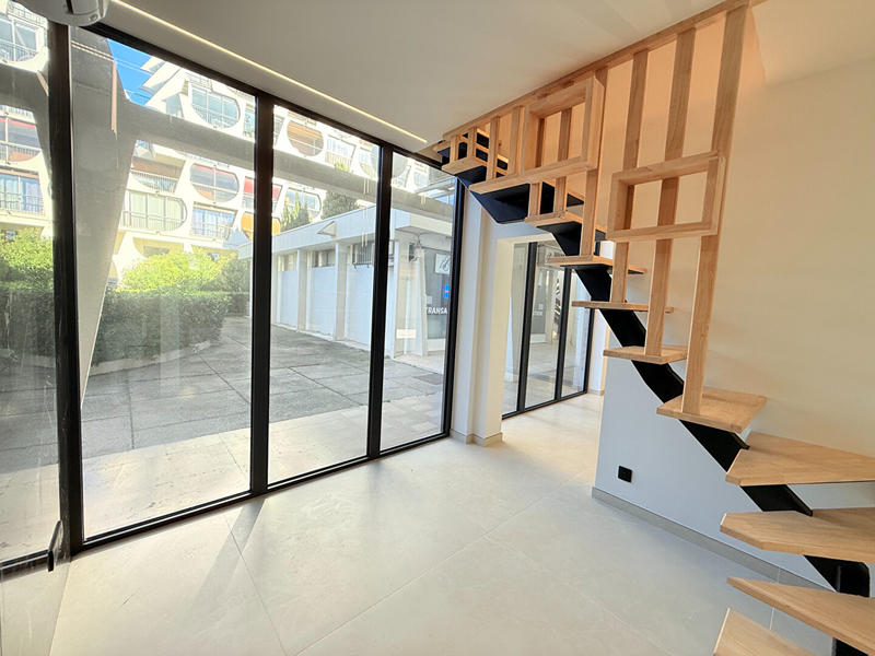 Local commercial - 42 m² - 2 pièces