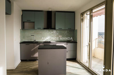 Appartement - 75 m² - 4 pièces