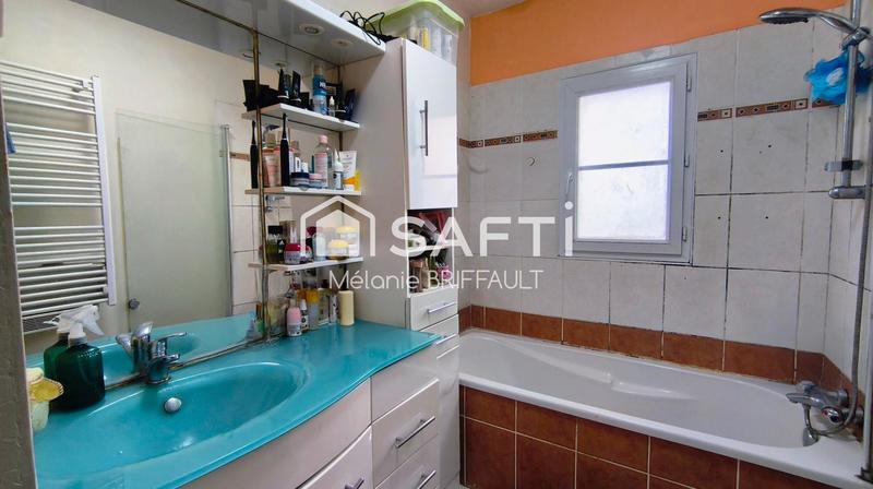 Maison - 92 m² - 4 pièces