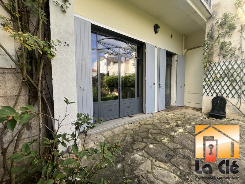 Maison - 189 m² - 8 pièces