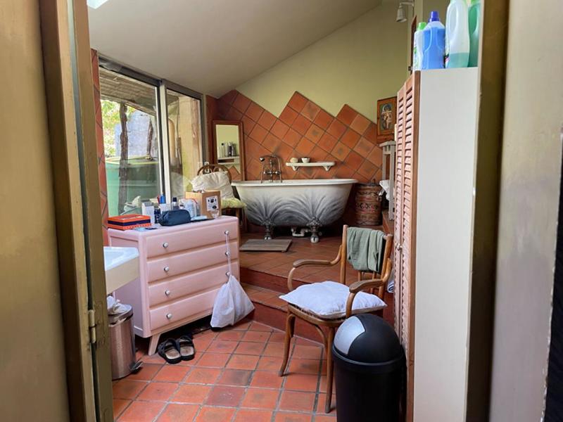 Maison - 280 m² - 7 pièces