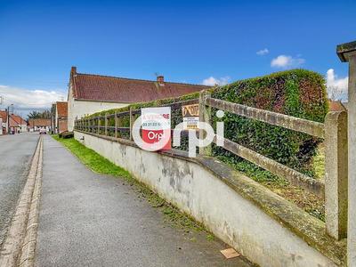 Terrain constructible - 1 311 m²