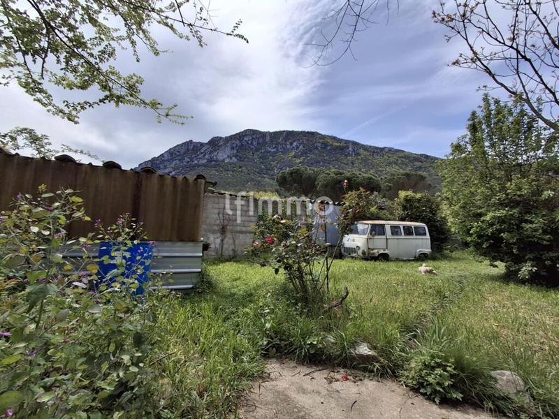 Maison en pierre - 87 m² - 4 pièces