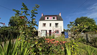 Maison - 155 m² - 6 pièces