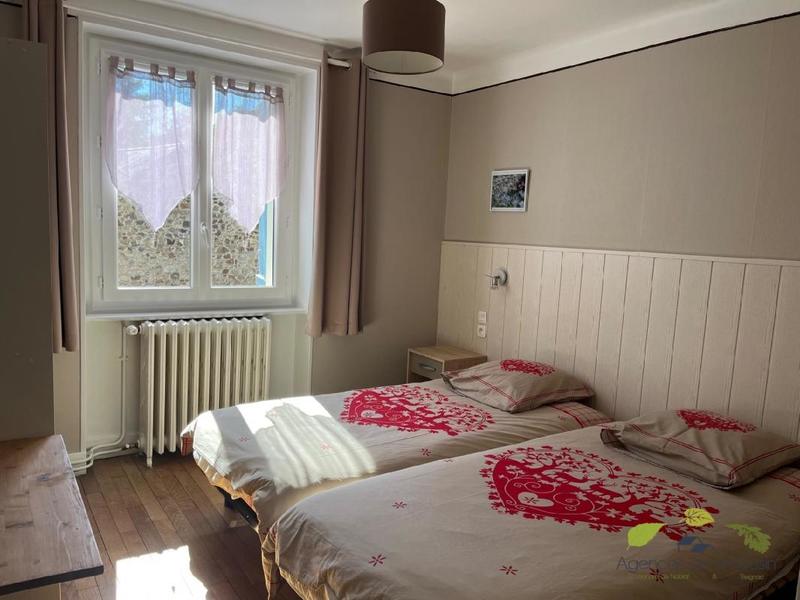 Maison - 140 m² - 6 pièces