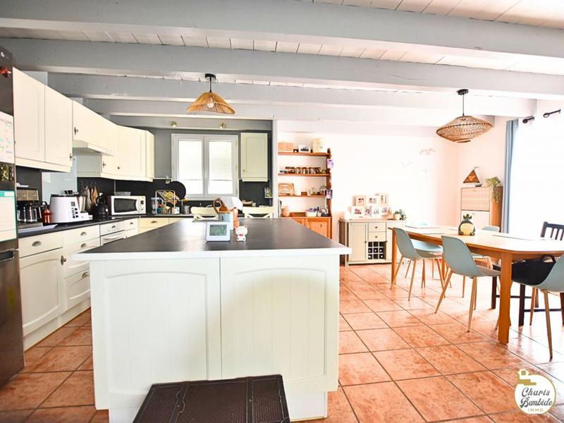 Maison - 125 m² - 6 pièces