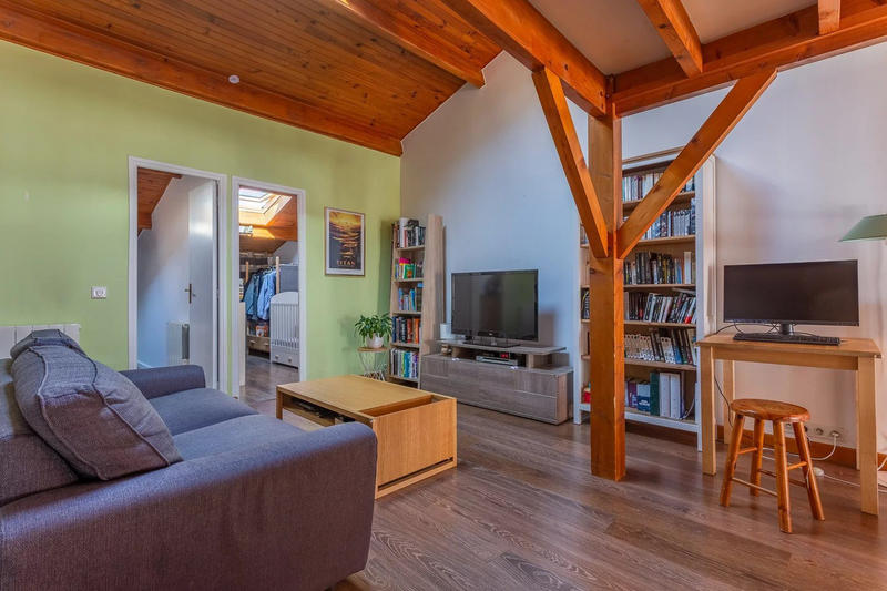 Appartement - 65 m² - 4 pièces