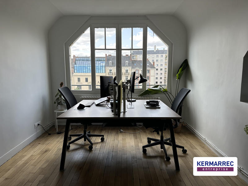Bureau - 115 m²