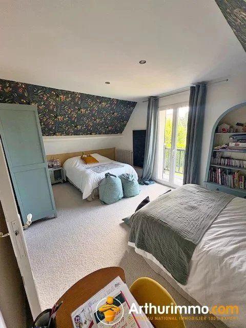 Maison - 162 m² - 6 pièces