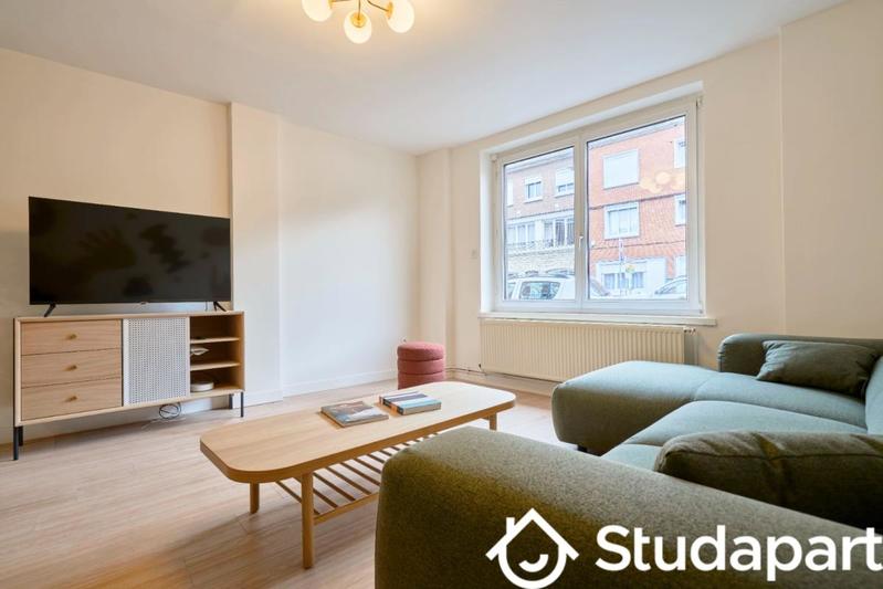 Chambre - 12 m² - 1 pièce